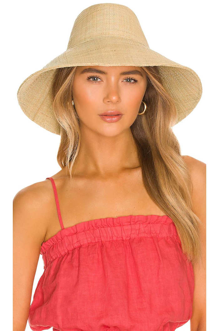 packable hat revolve